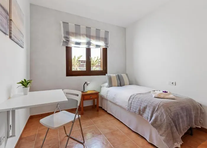 Lanzarote 3 Islands - Pool Heated *